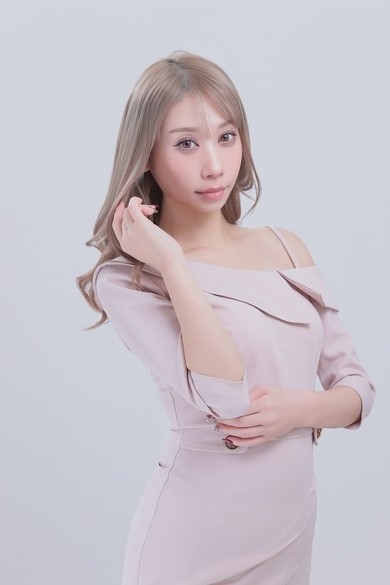綾瀬 菜摘プロフィール写真9